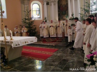 Prvo ređenje nakon 43 godine u crkvi Presvetog Trojstva ila_rendered