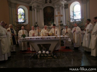 Prvo ređenje nakon 43 godine u crkvi Presvetog Trojstva ila_rendered