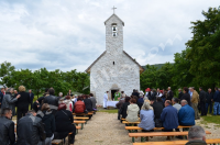 Blagoslov zvona na kapelici sv. Franje u Vrilu ila_rendered