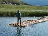 Transport trupaca rijekom Gackom ila_rendered