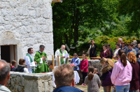 Blagoslov zvona na kapelici sv. Franje u Vrilu ila_rendered