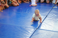 Cross Senj 2013: Utrka beba puzanjem i utrka u štiklama ila_rendered